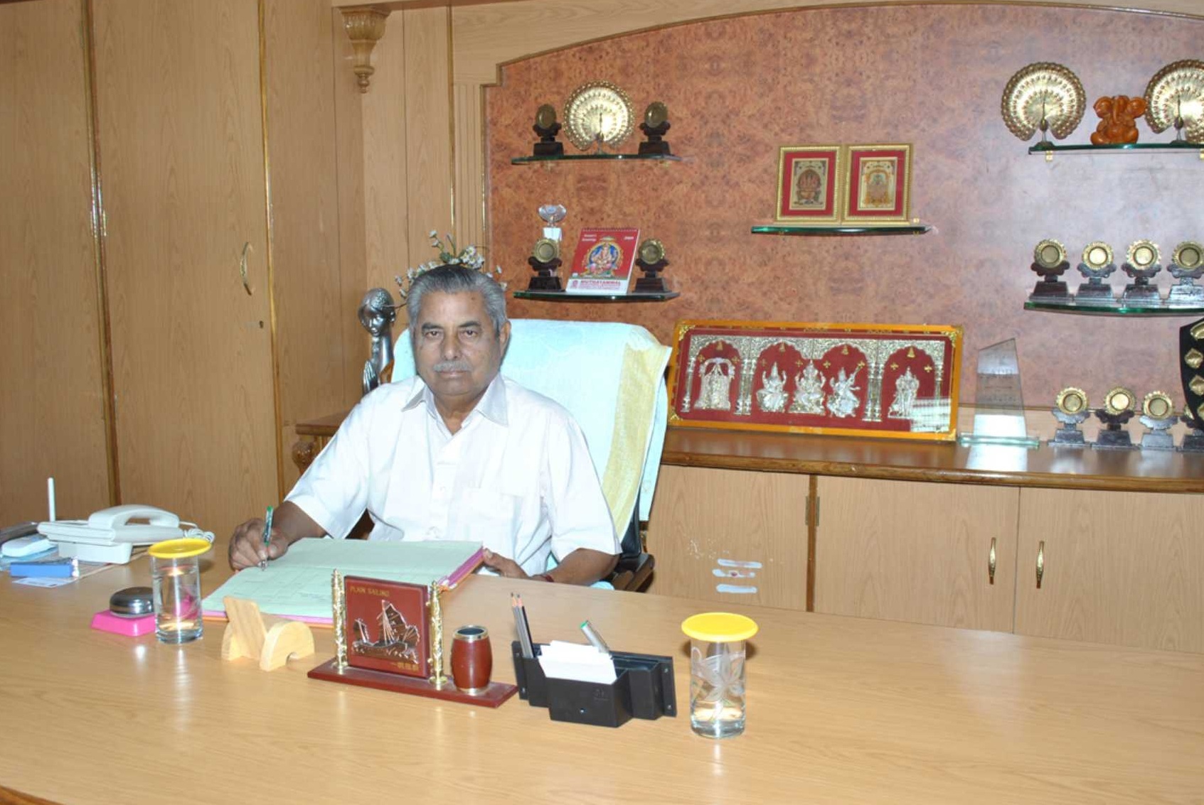 Thiru R. Sengottuvel, B.A., B.T.,  - Secretary